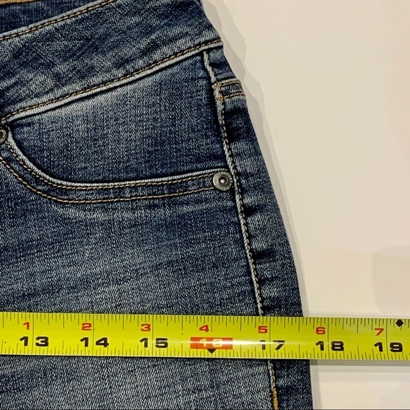 Maurice’s Skinny Distressed Jeans S-R - Picture 8 of 10